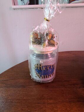 VTG NEW Pfaltzgraff Glass Candle Jar with Lid Merry Xmas Sugar Beaded Topper